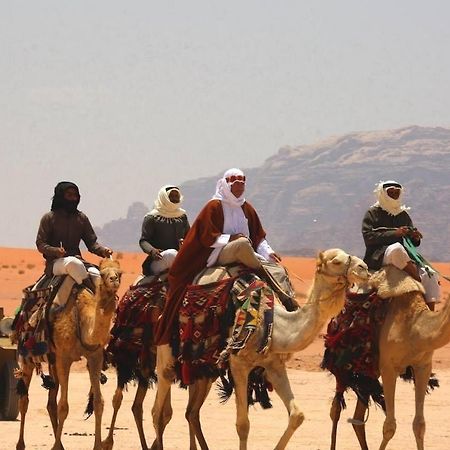 Wadi Rum Wonders Camp ภายนอก รูปภาพ